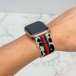 NWT Red/Green Leopard Apple Watch band
